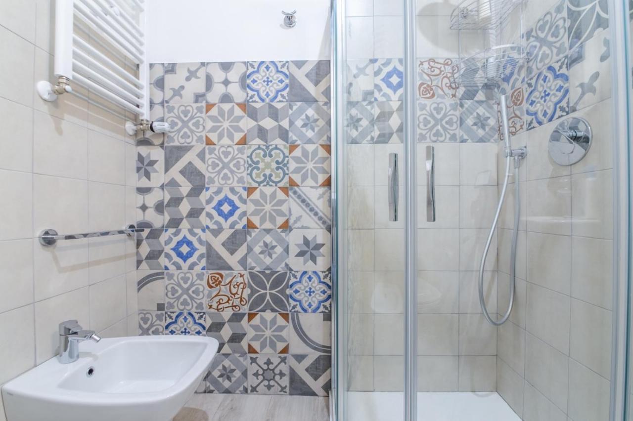 Residenza Borgo Guazzo Hotel Парма Екстериор снимка