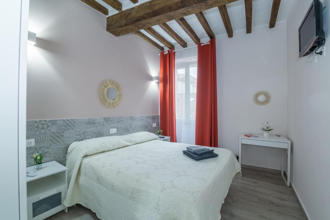 Residenza Borgo Guazzo Hotel Парма Екстериор снимка
