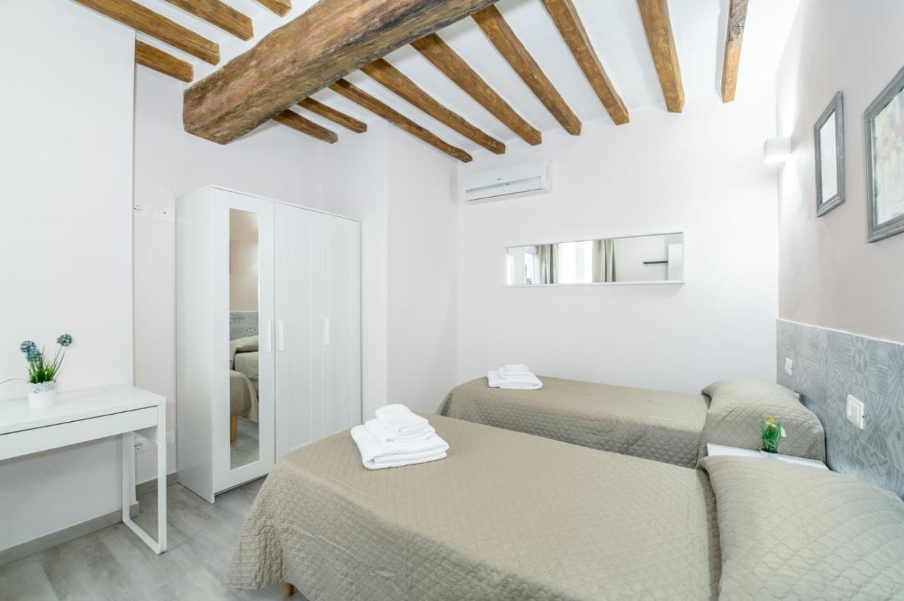 Residenza Borgo Guazzo Hotel Парма Екстериор снимка