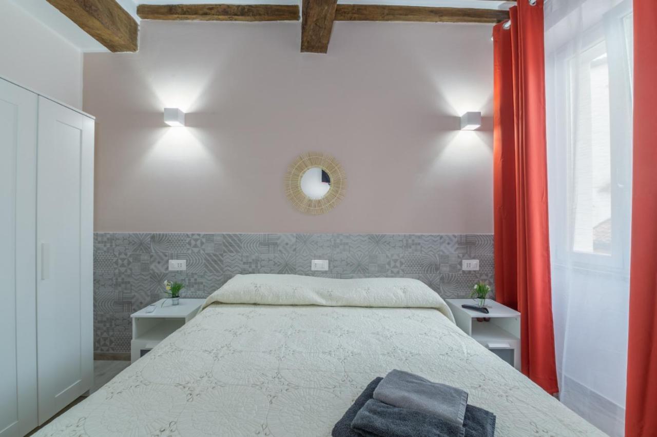 Residenza Borgo Guazzo Hotel Парма Екстериор снимка